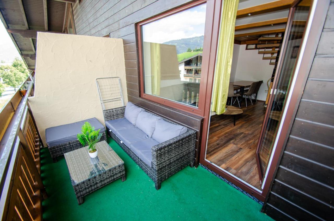 Penthouse Eightyone By All In One Apartments Kaprun Exterior foto